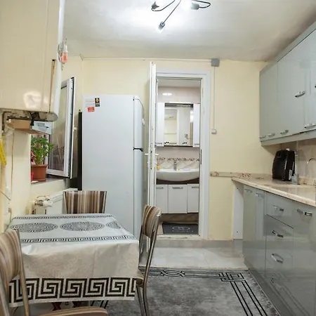 Risas Suites Apartment Istanbul